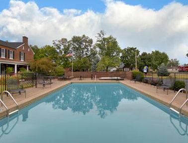 Bourbon Capital Inn Bardstown Exterior foto